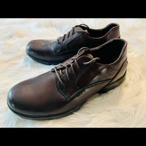 Brand new never worn men’s Aetrex shoes 👞